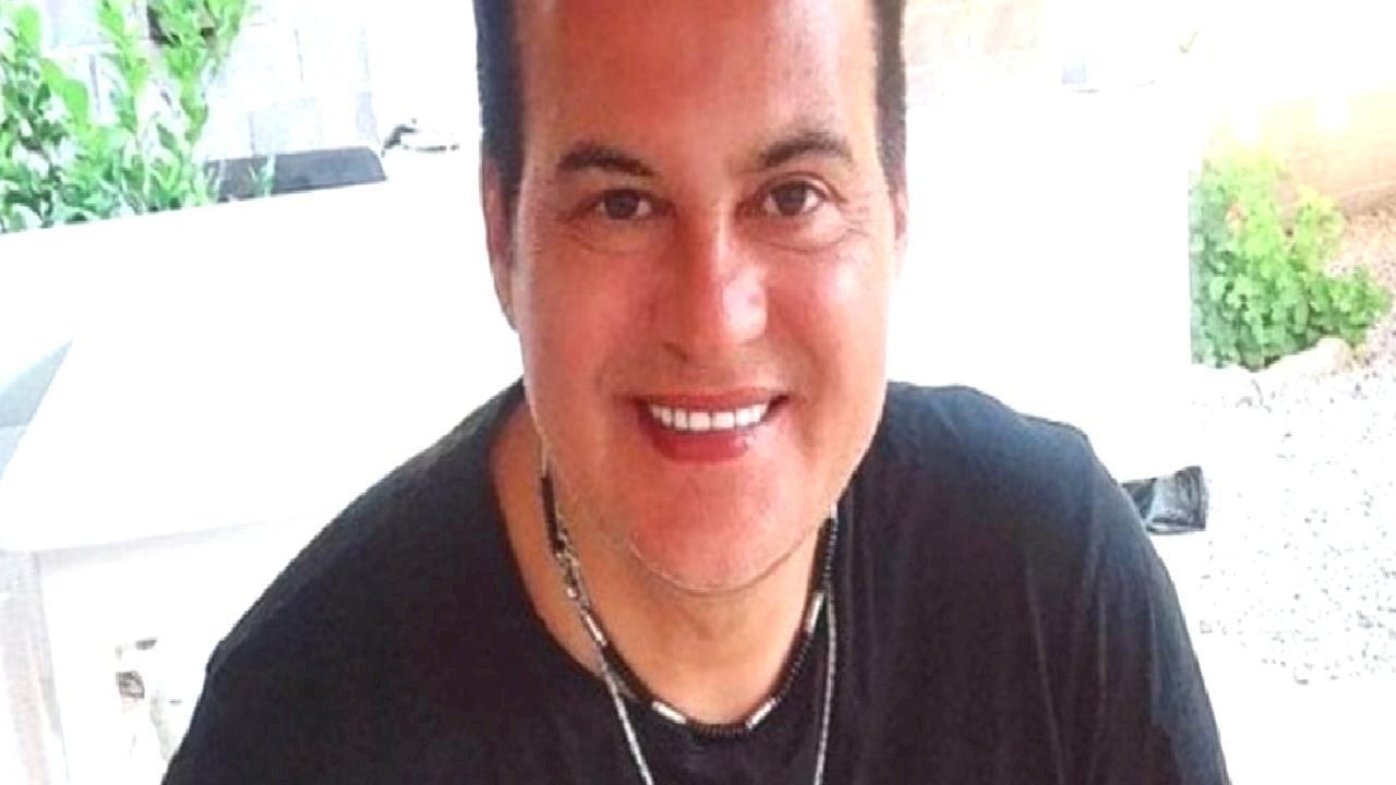 Ünlü şarkıcı Hakan Peker emekli oldu! Maaşını açıkladı