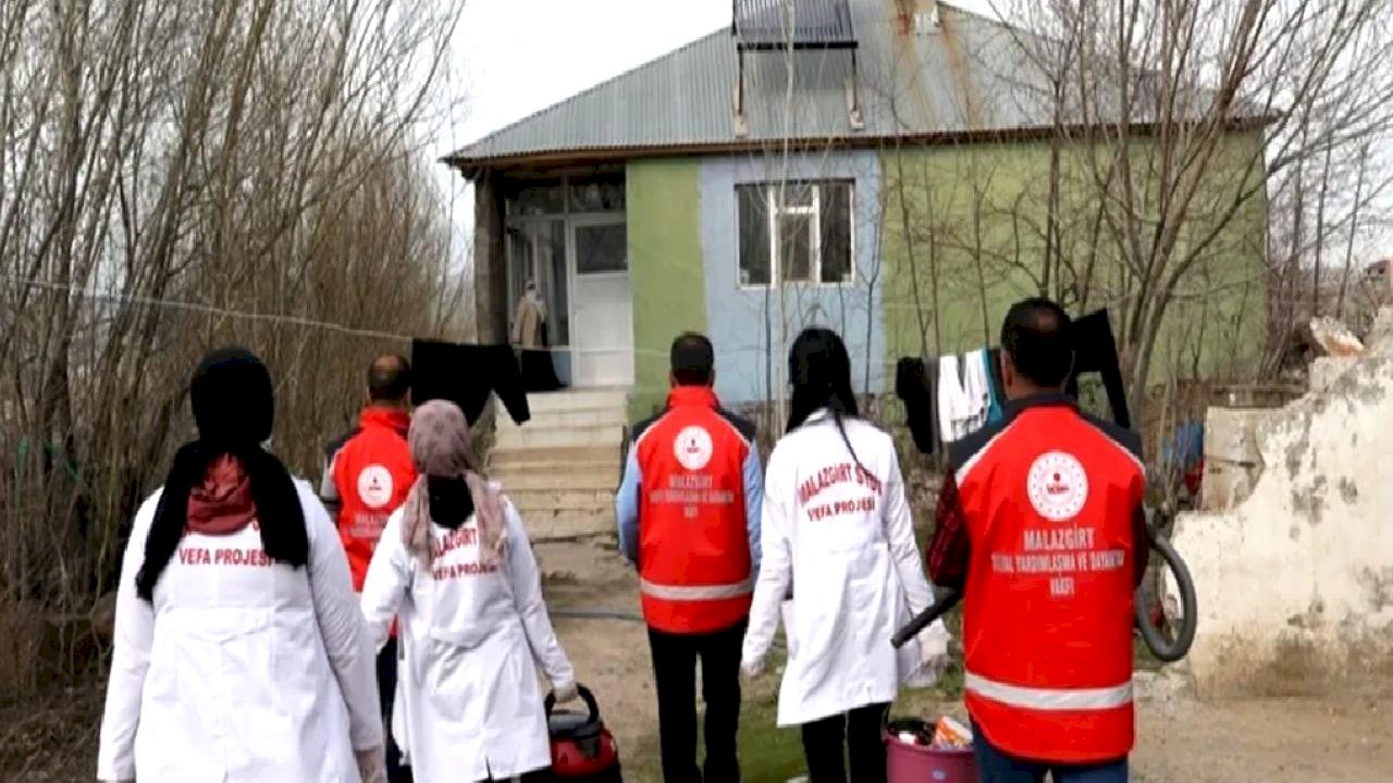 Vefa ekipleri Ramazan'da yalnız bırakmıyor... Ulusal Vefa'ya 5,1 milyar TL'lik kaynak