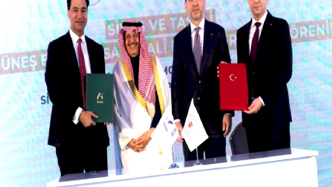 Yenilenebilir Enerji'de Acwa ve Enerji Bakanlığı Arasında Dev Anlaşma