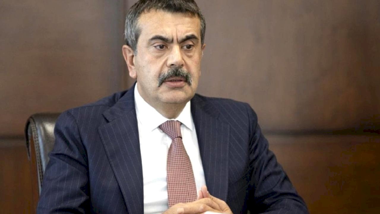 Yusuf Tekin'den ara tatil değerlendirmesi: Alan araştırmasından sonra karar vereceğiz