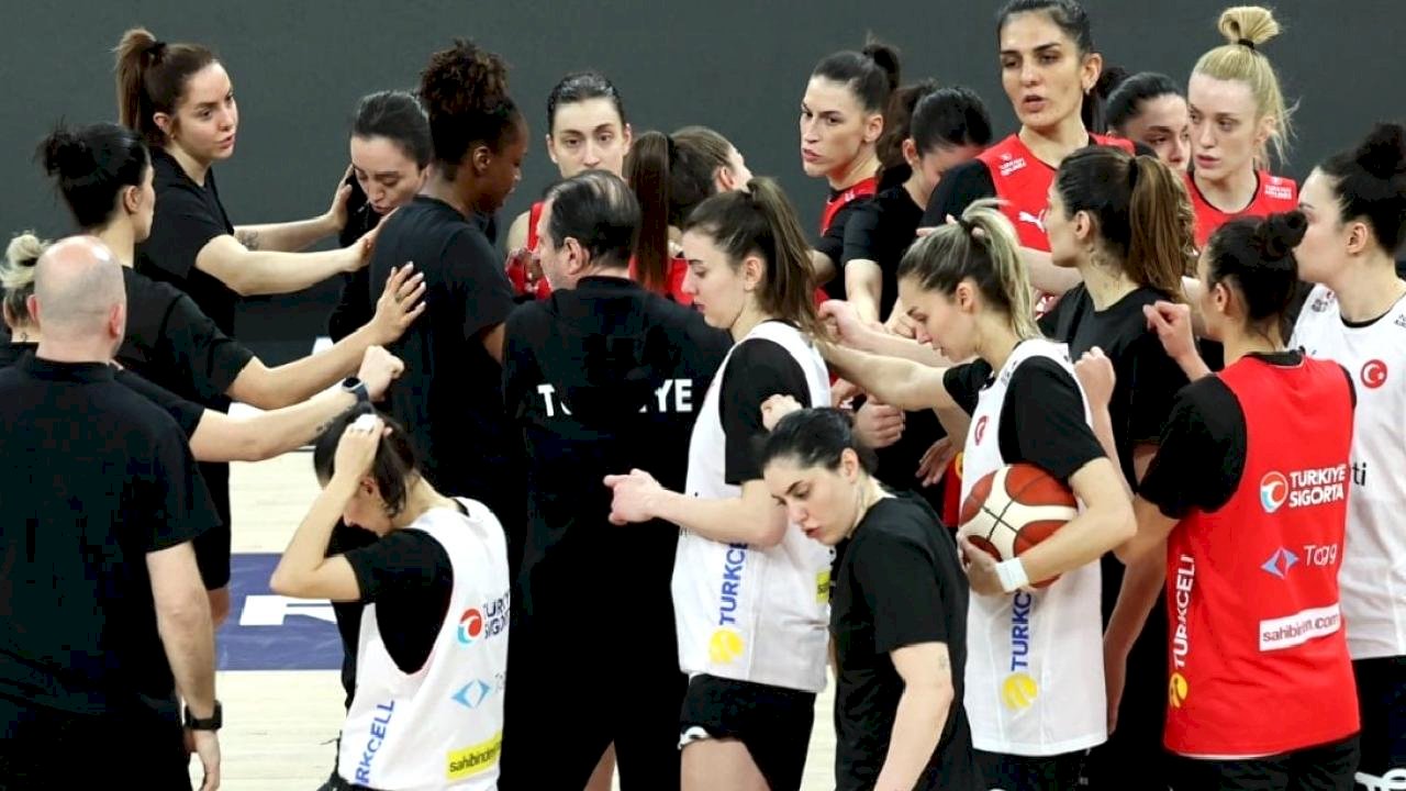 A Milli Kadın Basketbol Takımı'nda hedef Dünya Kupası'na gitmek