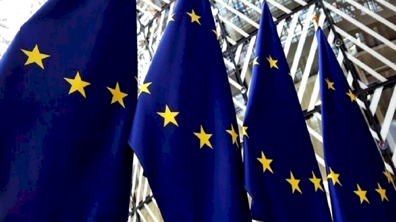 AB, ABD'nin Rus petrolüne yönelik kararından endişeli