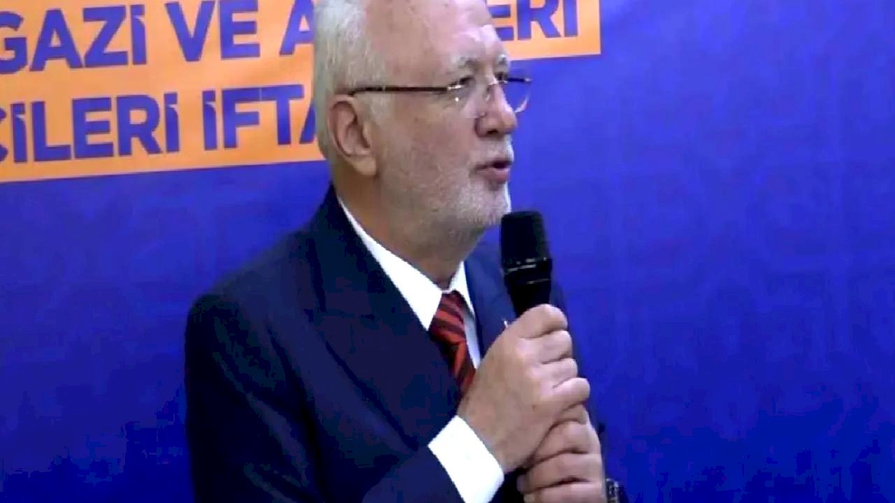 AK Parti Genel Başkanvekili Mustafa Elitaş, Erzurum'da şehit ve gazi aileleri ile iftar yemeğinde bir ayaya geldi