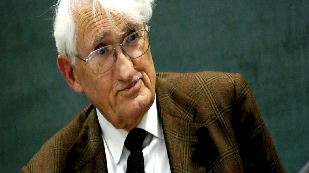 Alman filozof Habermas hayatını kaybetti