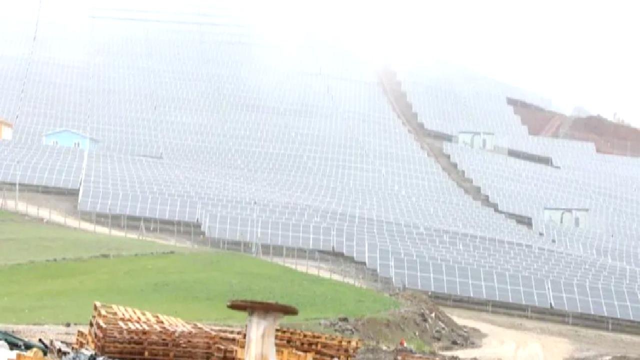 Ankara Üniversitesi’nden 53.4 MW’lık dev GES yatırımı