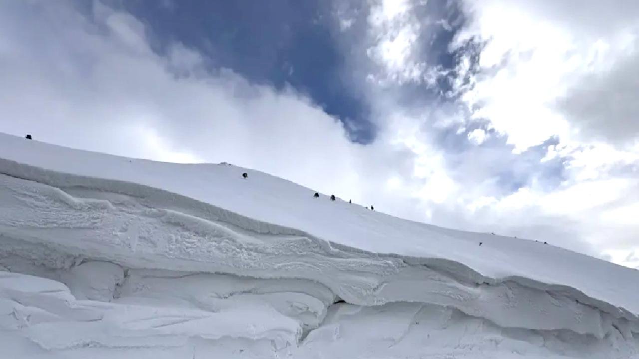 Ardahan'da Kar ve Sis Ulaşımı Aksattı