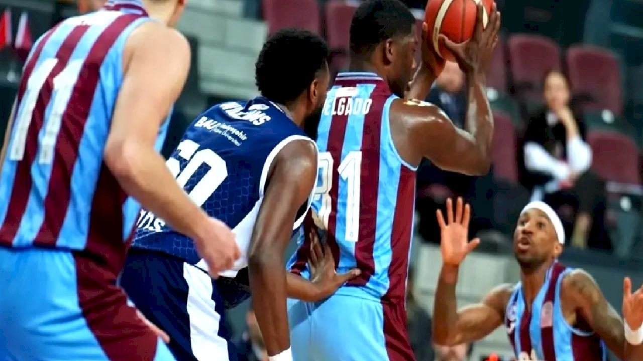 Bahçeşehir Koleji Trabzonspor'u Yendi