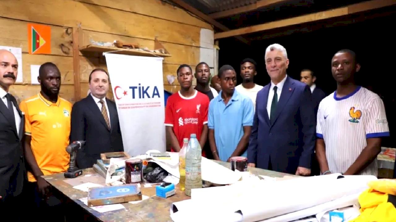 Bakan Bolat, Kamerun'daki TİKA Projesini Ziyaret Etti