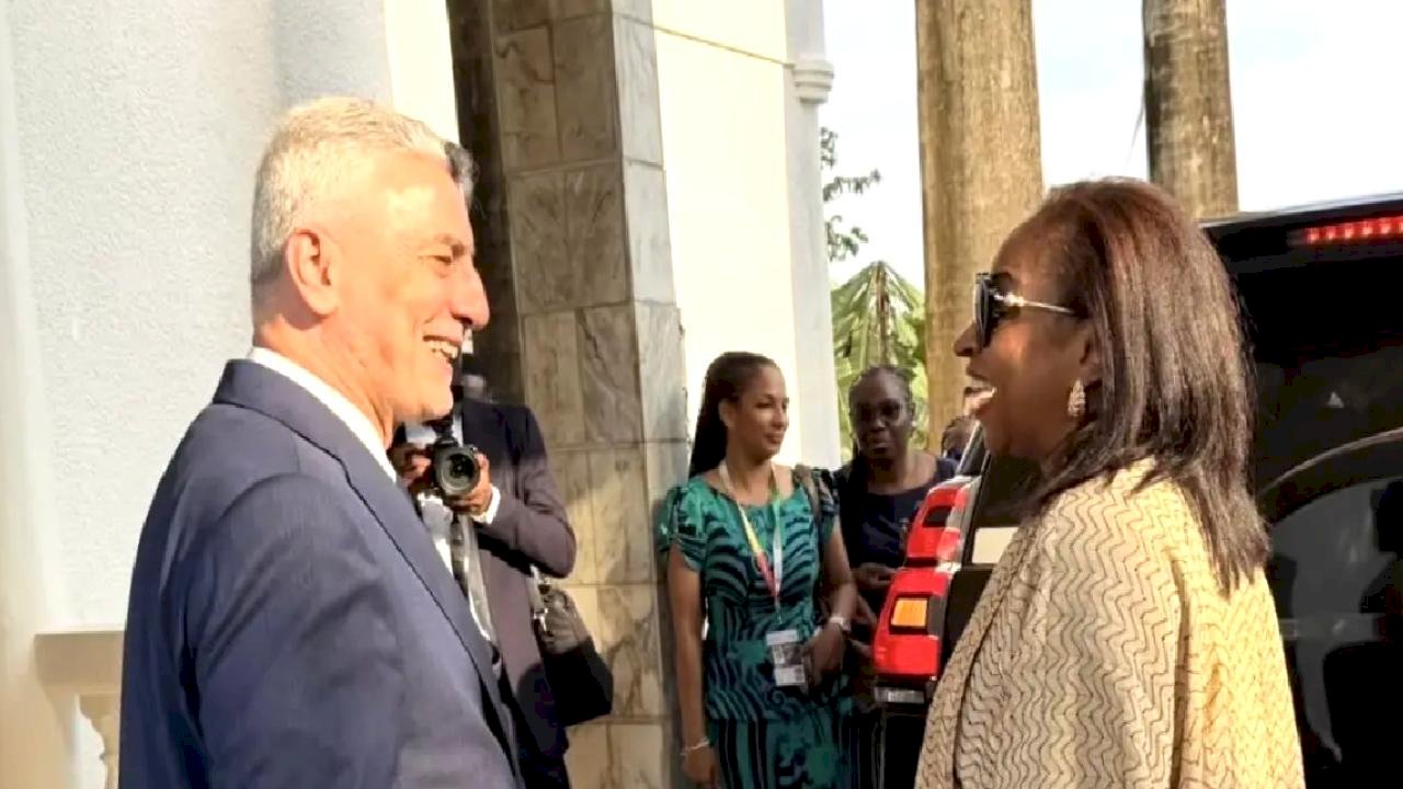 Bakan Bolat Nijerya ile Ticaret Görüşmesi Yaptı