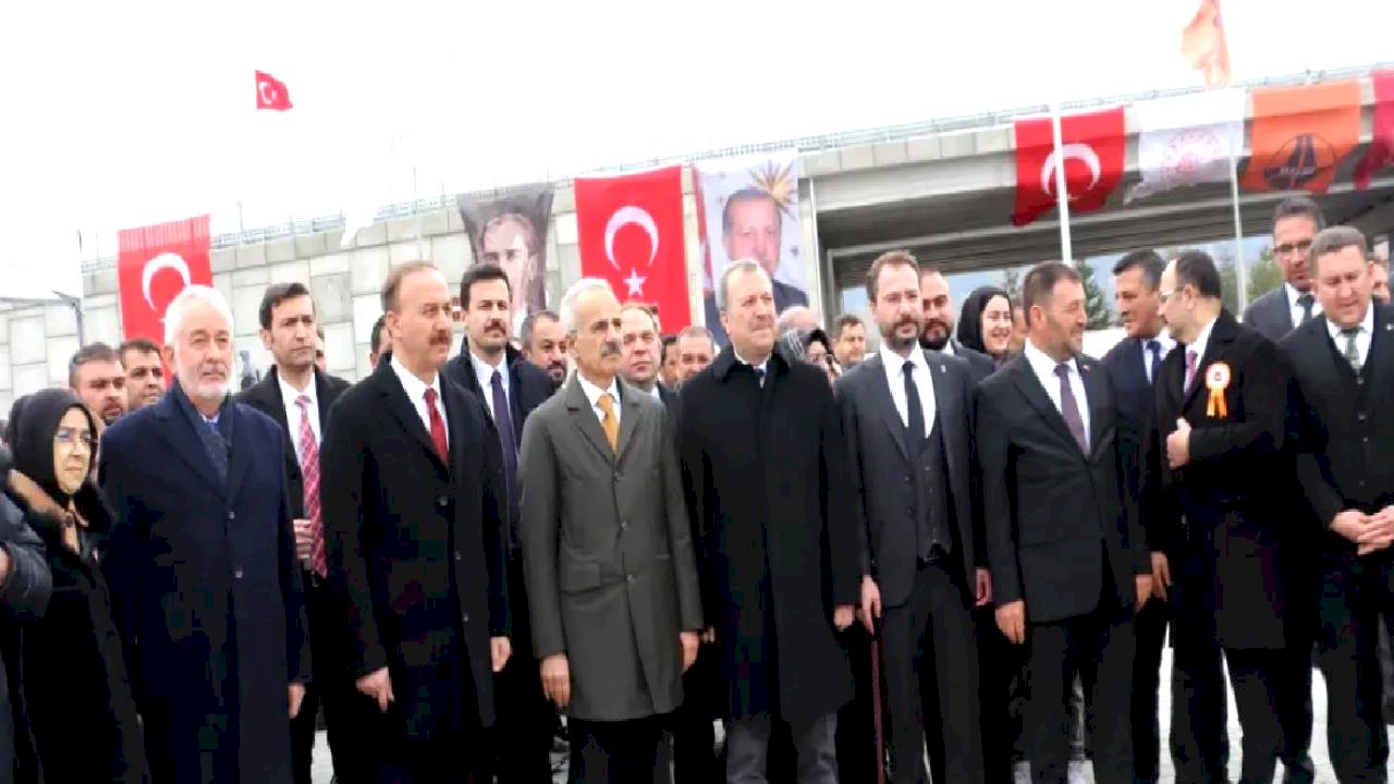 Bakan Uraloğlu: Projelerimizle dev bir tasarruf sağlıyoruz