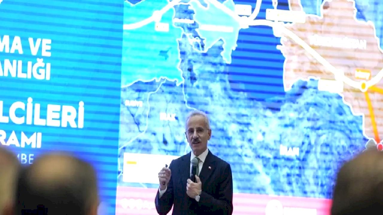 Bakan Uraloğlu'ndan Otoyol Açıklamaları