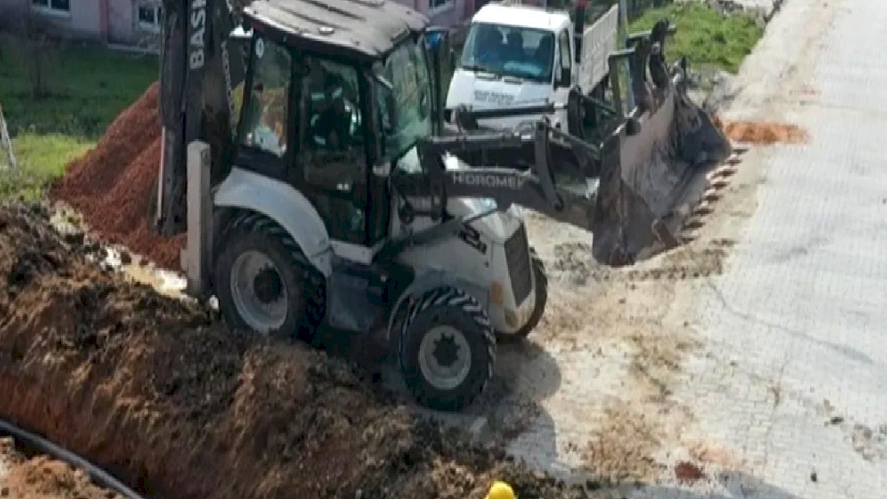 BASKİ Manyas’ta yıllanmış içme suyu hattını yeniledi