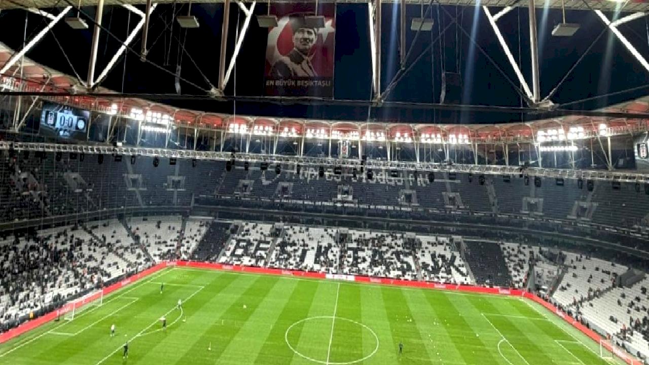 Beşiktaş'tan Galatasaray derbisi öncesi zemin açıklaması