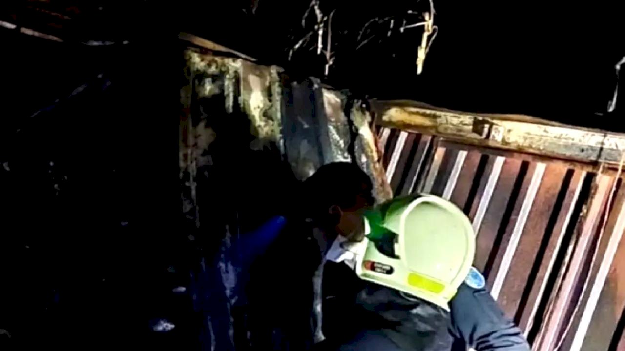 Bodrum'da İşçi Konteynerlerinde Yangın