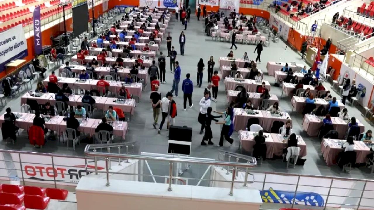 Burdur'da Üniversiteler Arası Satranç Şampiyonası