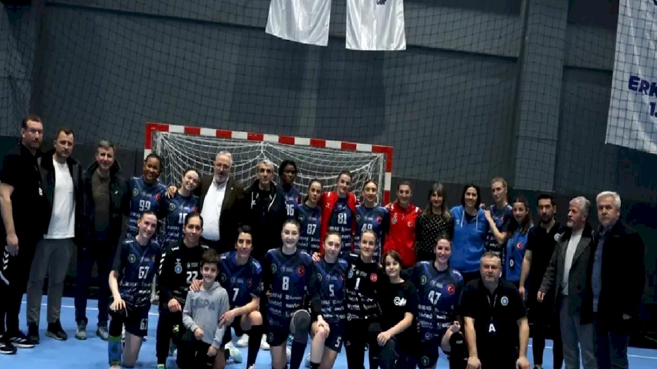 Bursa BŞB, PAOK'u Yenerek Avantajı Elde Etti