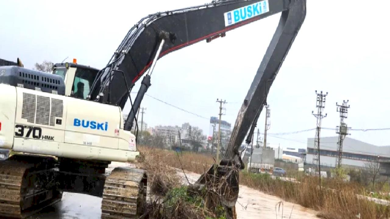 Bursa Büyükşehir AKOM olumsuz hava koşullarına karşı seferber oldu