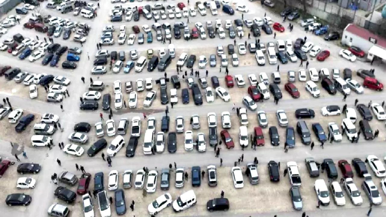 Bursa Oto Pazarında Durgunluk