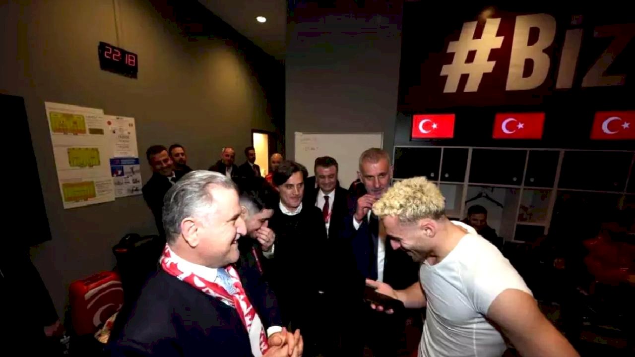 Cumhurbaşkanı Erdoğan, A Milli Takım'ı Tebrik Etti