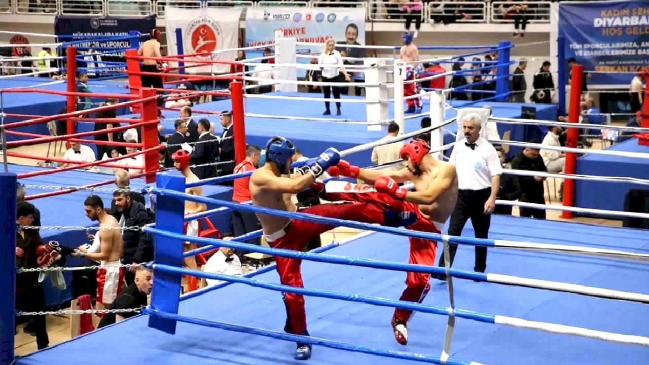 Diyarbakır'da Türkiye Kick Boks Şampiyonası