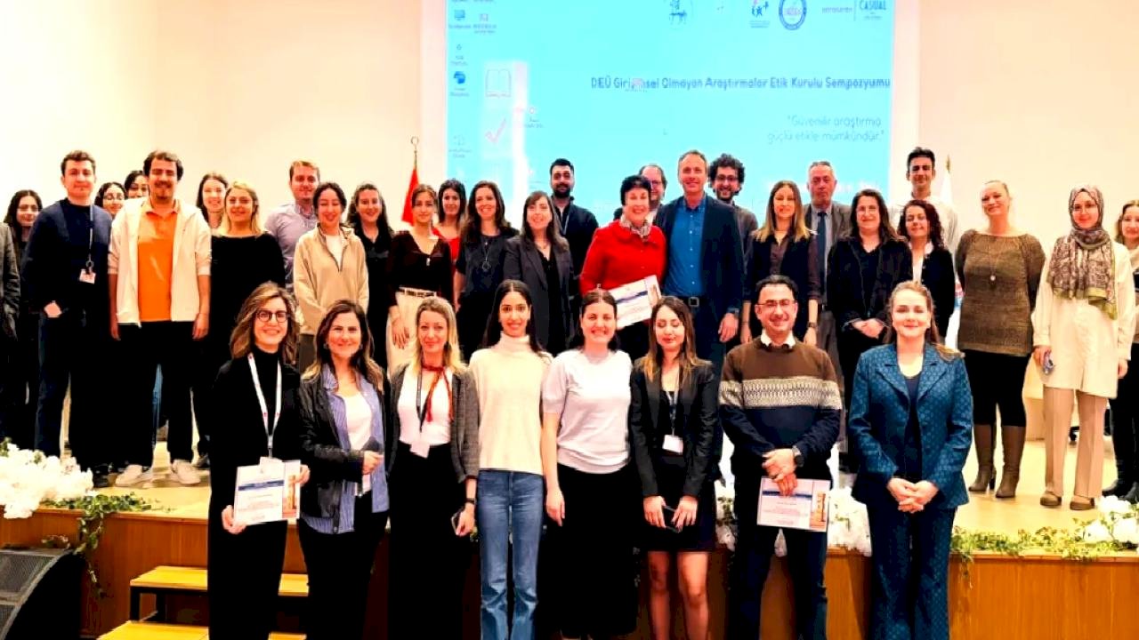 Dokuz Eylül'de bilimin pusulası 'Etik' oldu