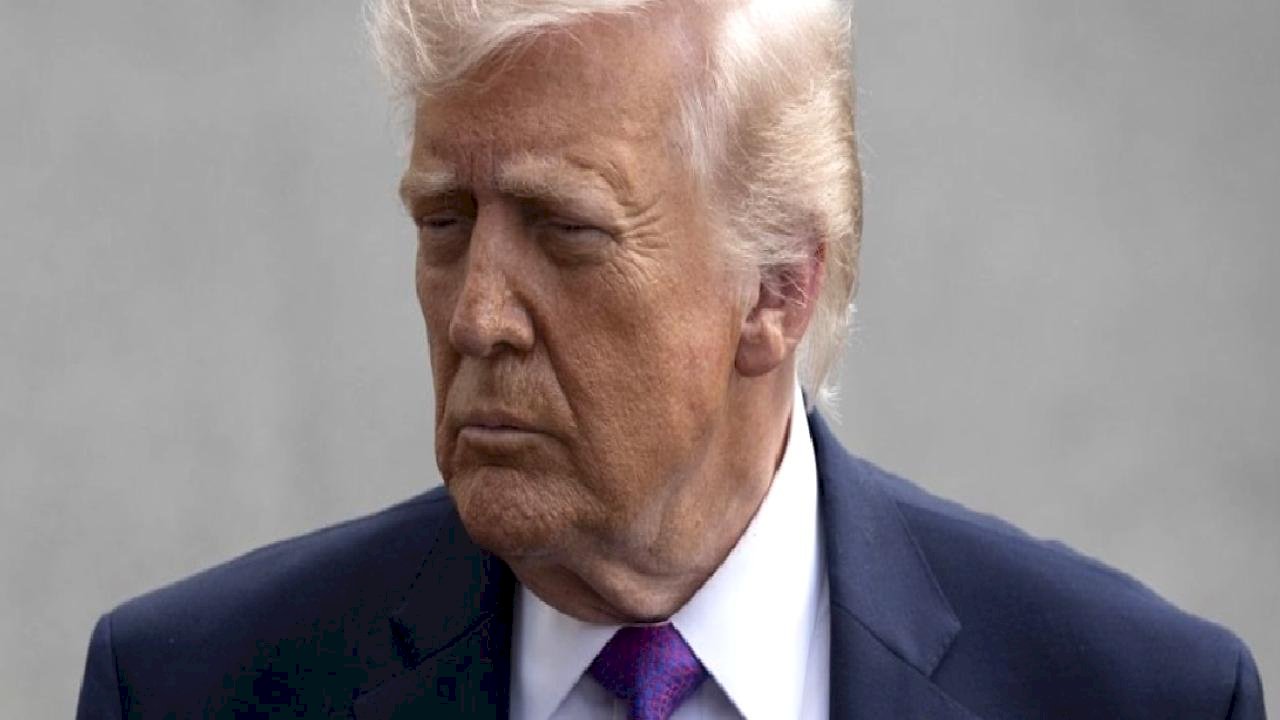 Donald Trump: İran'ın tüm gemilerini batırdık