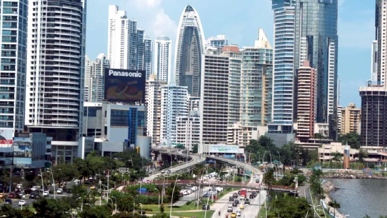 Dubai’den Çıkış Eğilimi Hızlandı, Talep Hızlı Pasaport ve Avrupa Oturum Programlarına Kayıyor