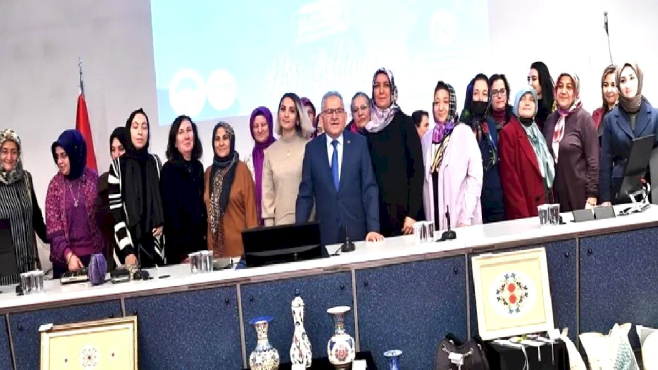 e 38 kent ekonomisini canlandırıyor