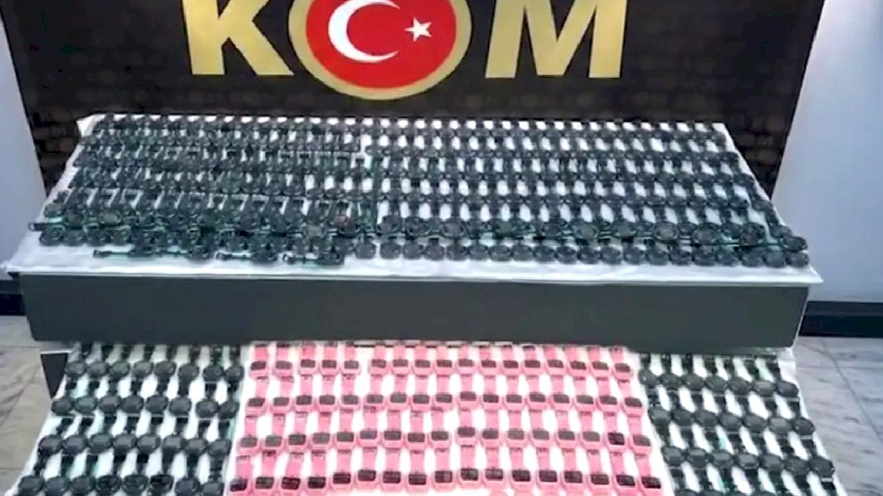 Edirne’de 2 milyon TL’lik kaçak ürün ele geçirildi