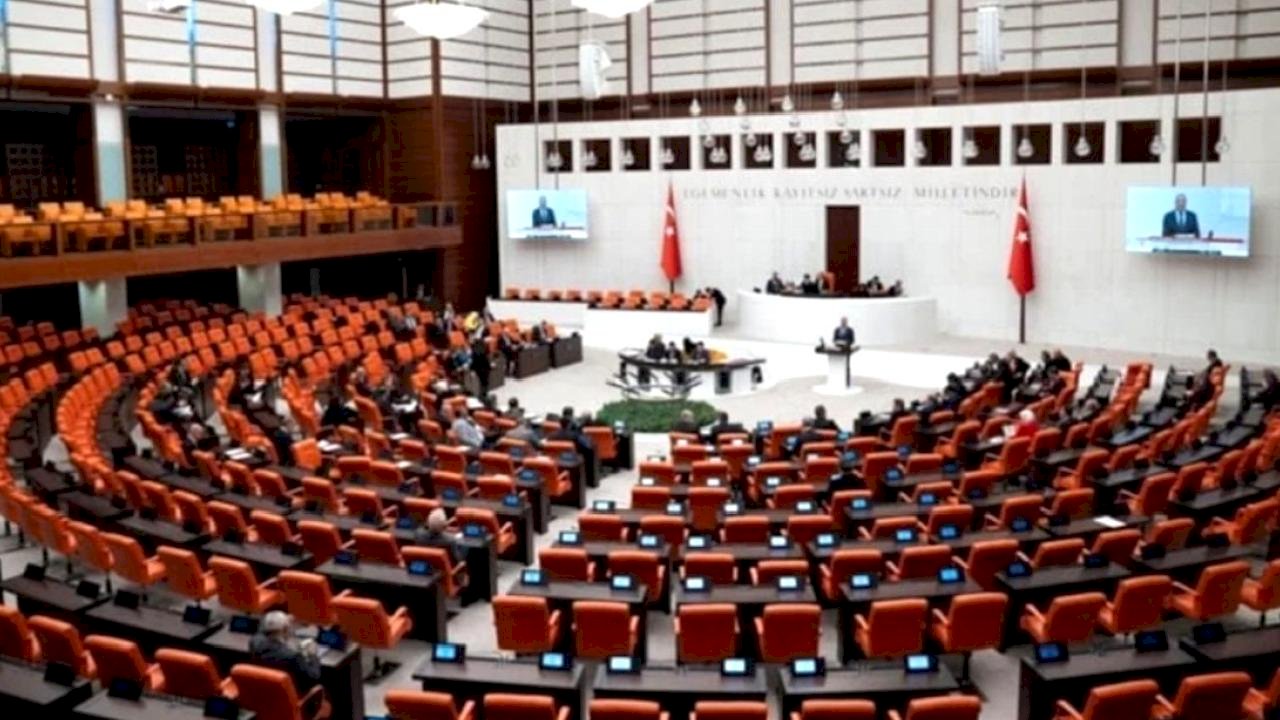 Ekonomiye ilişkin düzenlemeleri içeren teklifin 6 maddesi kabul edildi