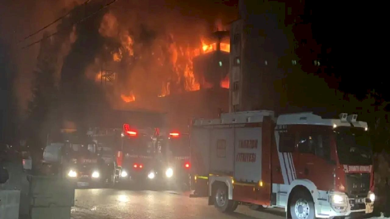 Fındık Fabrikasında Yangın Yeniden Alevlendi