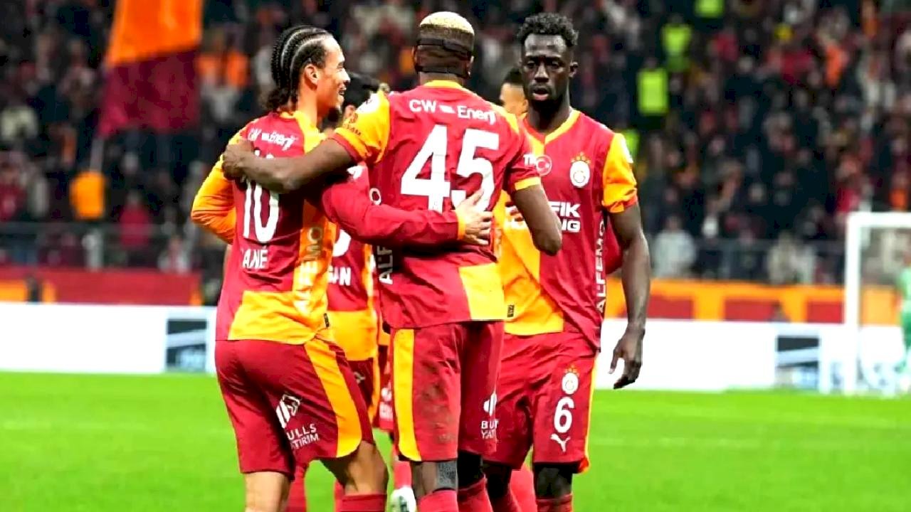 Galatasaray Evinde Yenilmiyor