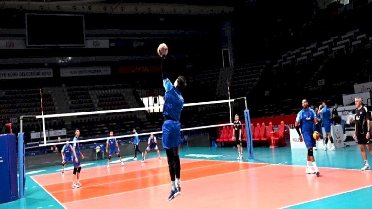 Halkbank'ta gözler başkent derbisine çevrildi