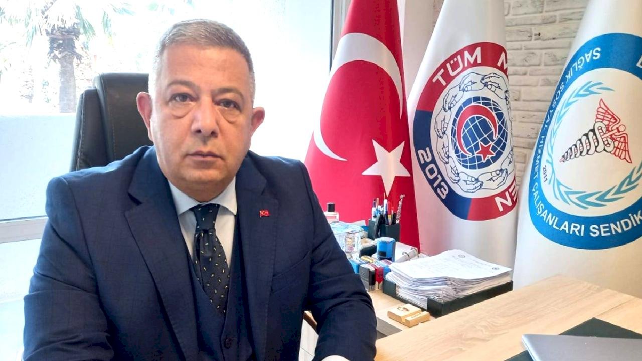 Hangi sendika memura bavul dağıttı?