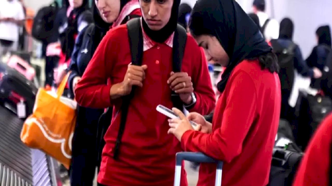 İran Kadın Milli Futbol Takımı İstanbul Havalimanı'na iniş yaptı