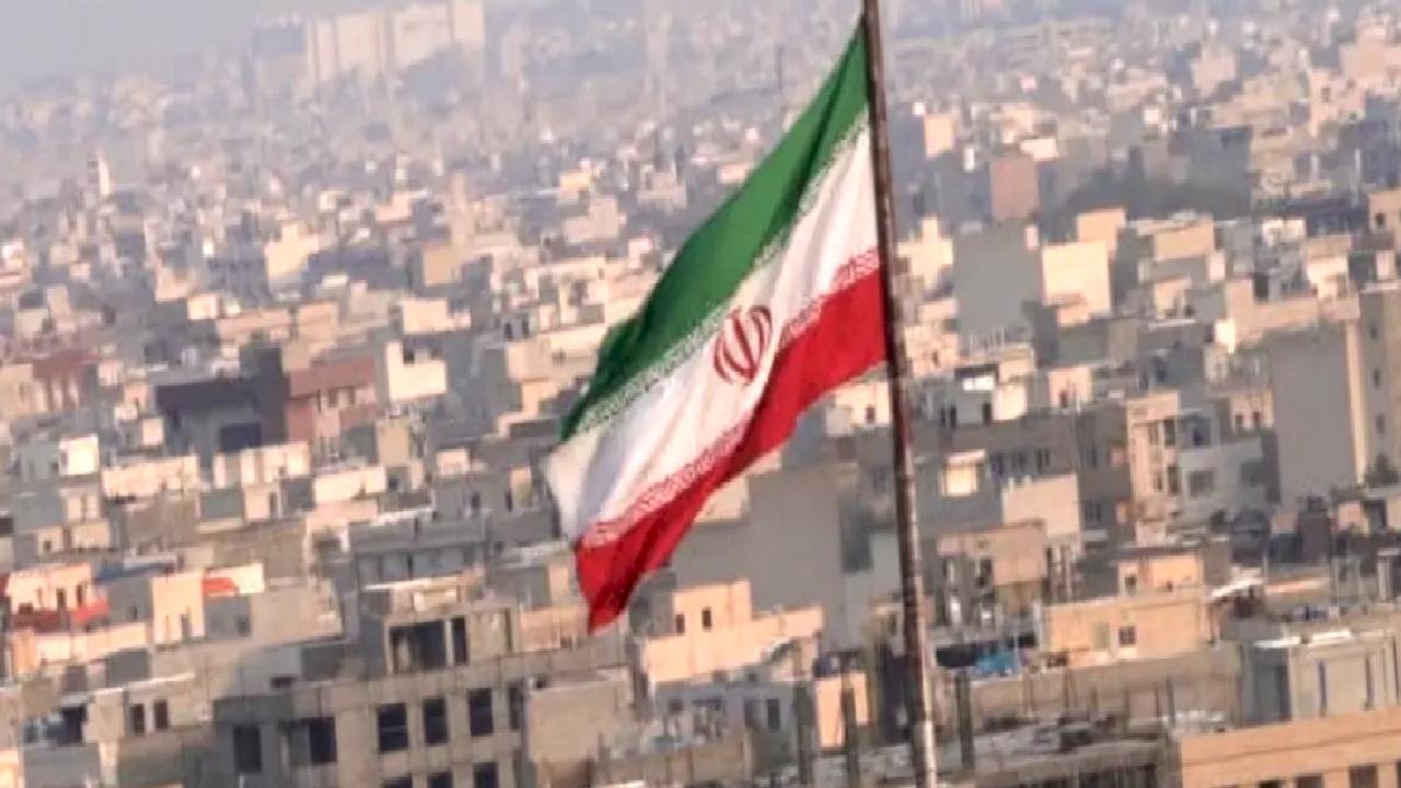 İran'da Yeni Lider Mücteba Hamaney Seçildi