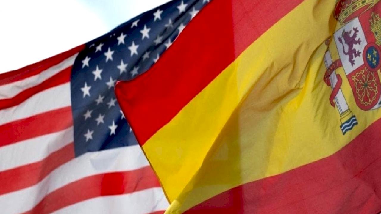 İspanya, İran saldırısına katılan ABD uçaklarına hava sahasını kapattı