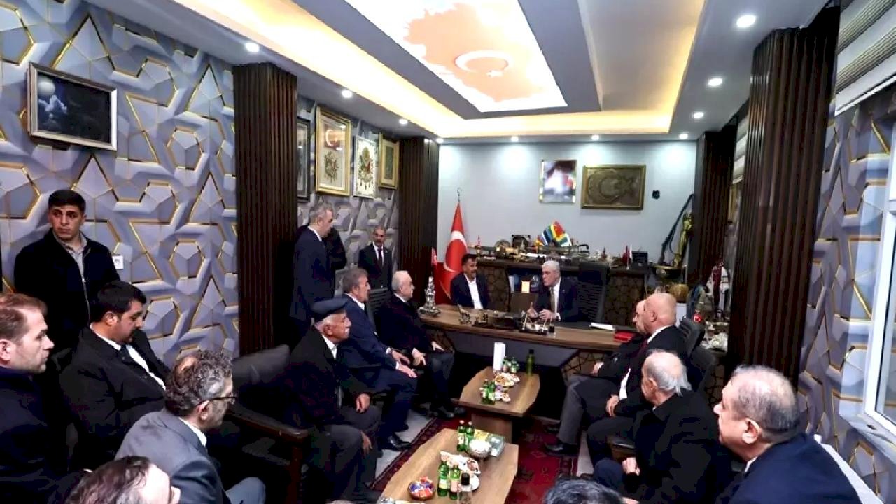 İYİ Parti Genel Başkanı Dervişoğlu, Şırnak'ta şehit ailelerini ziyaret etti