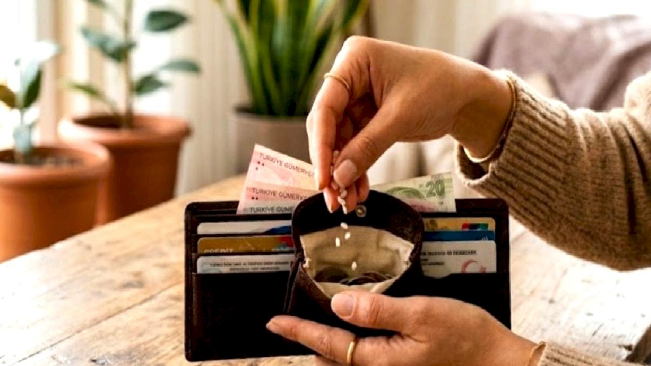Japonlar cüzdanlarına 3 tane pirinç koyuyor: İşte sebebi