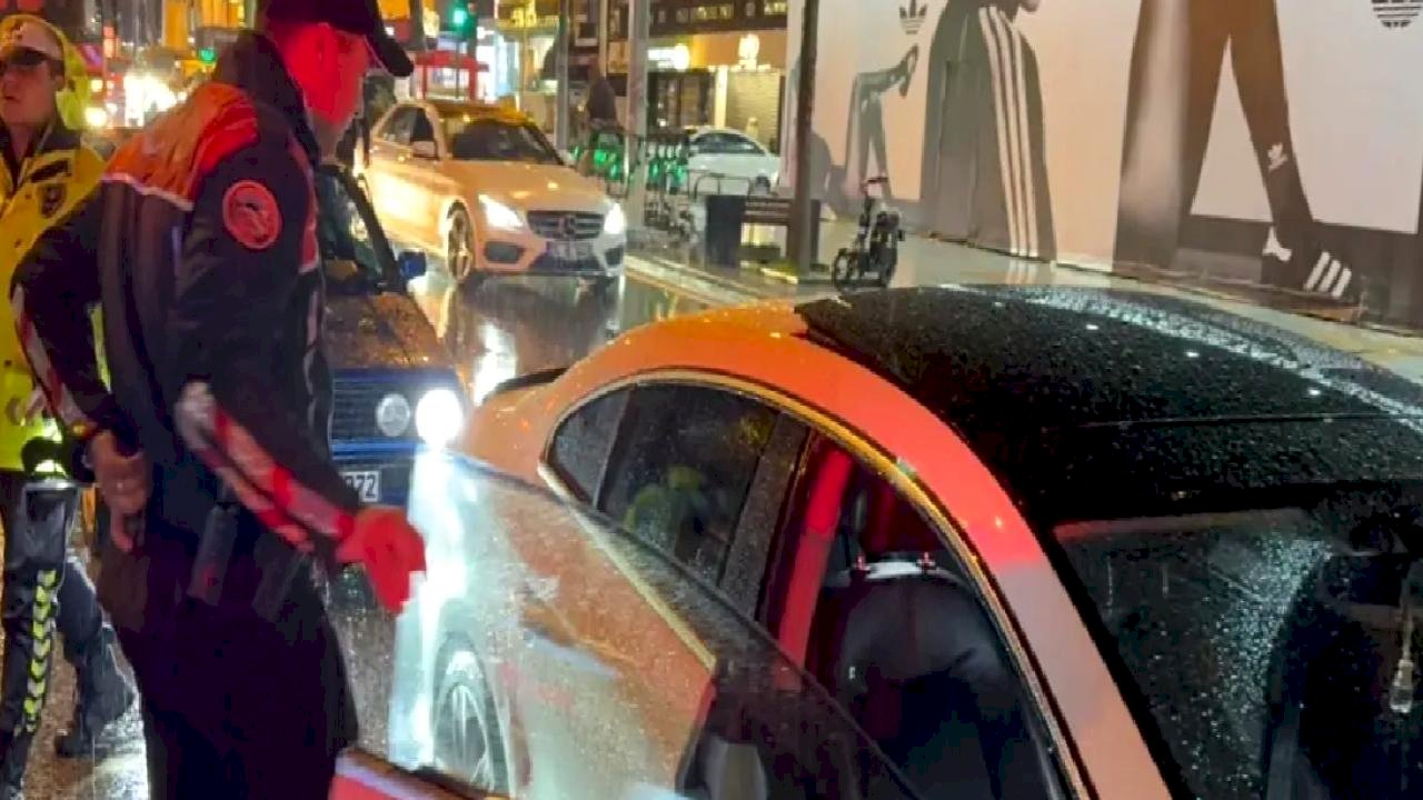 Kadıköy'de trafik ve asayiş denetimi yapıldı