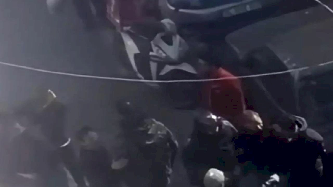 Kasımpaşa'da Motokurye Kavgası