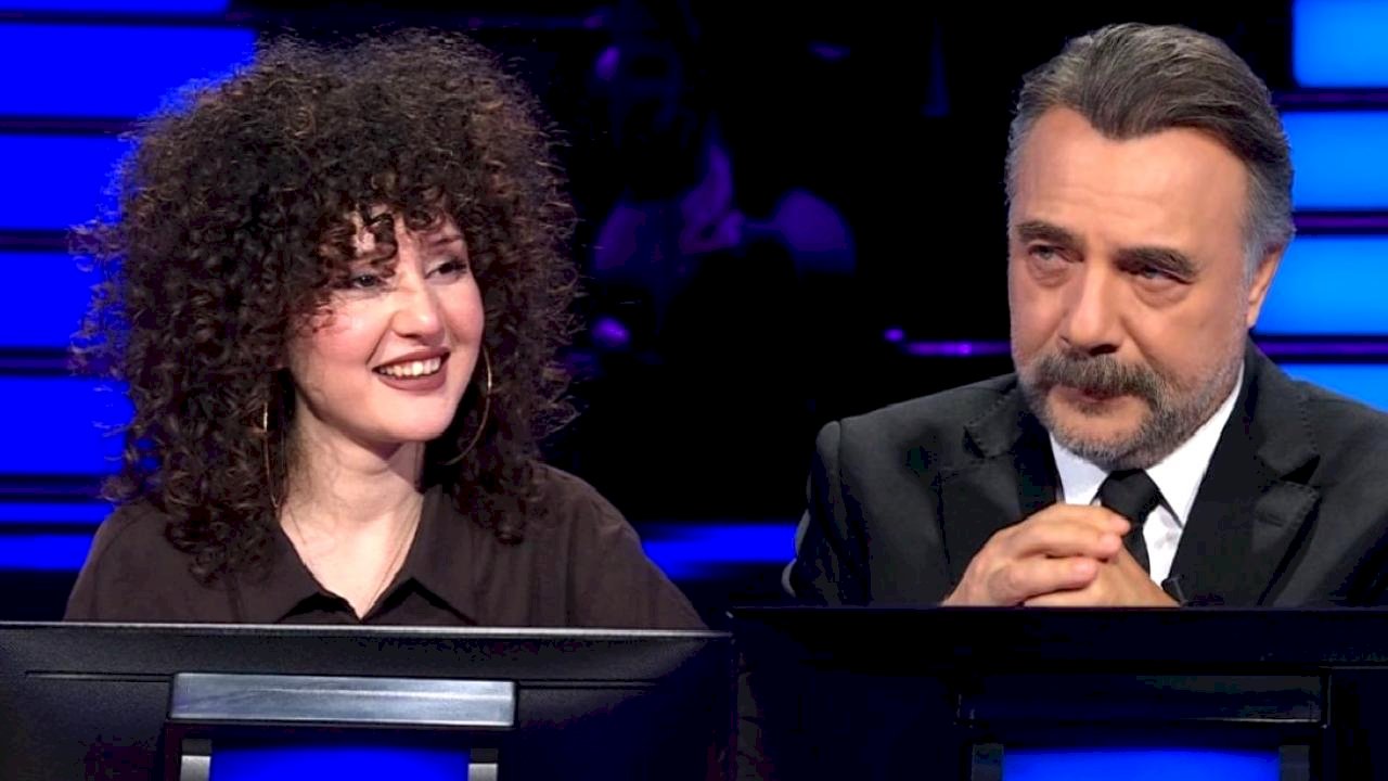 Kim Milyoner Olmak İster’de nefes kesen an: 500 Bin TL’lik soruda bakın ne yaptı