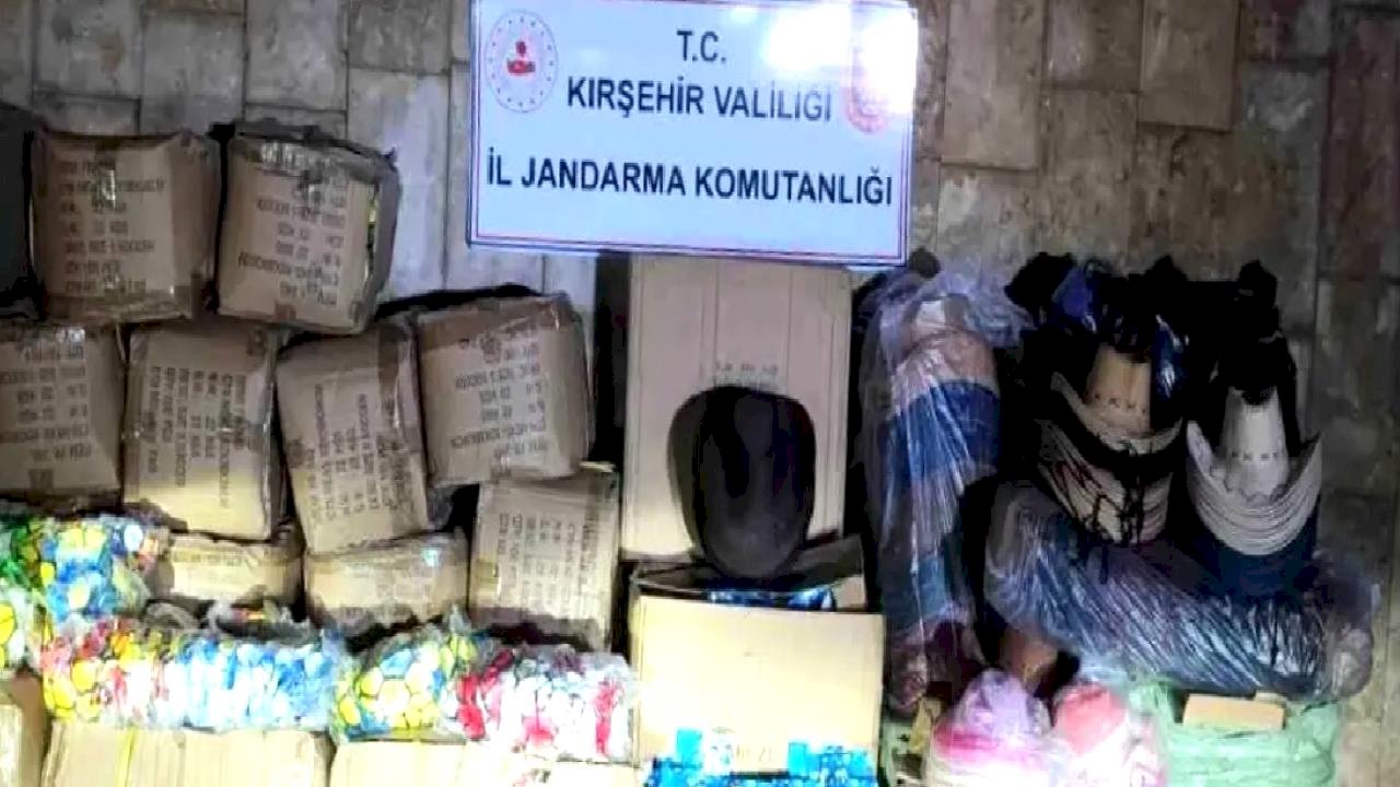 Kırşehir'de 2.9 Milyon TL'lik Kaçak Ürün Ele Geçirildi