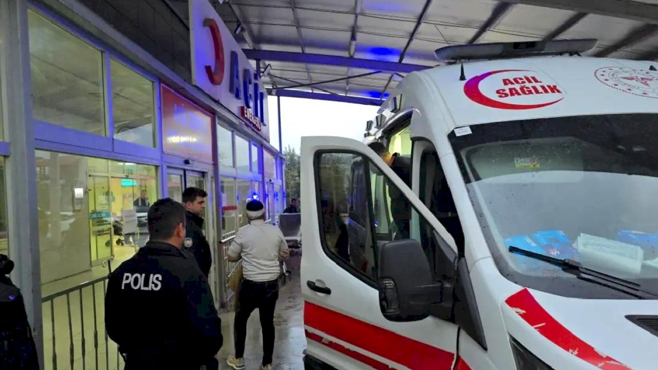 Kozan'da Alacak-verecek Kavgası: 2 Yaralı