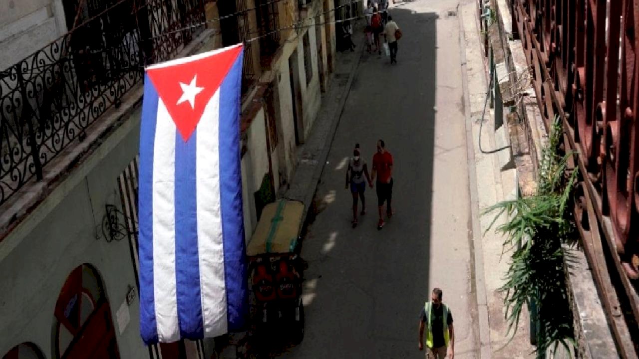 Küba, ABD'ye karşı savaşa hazırlanıyor