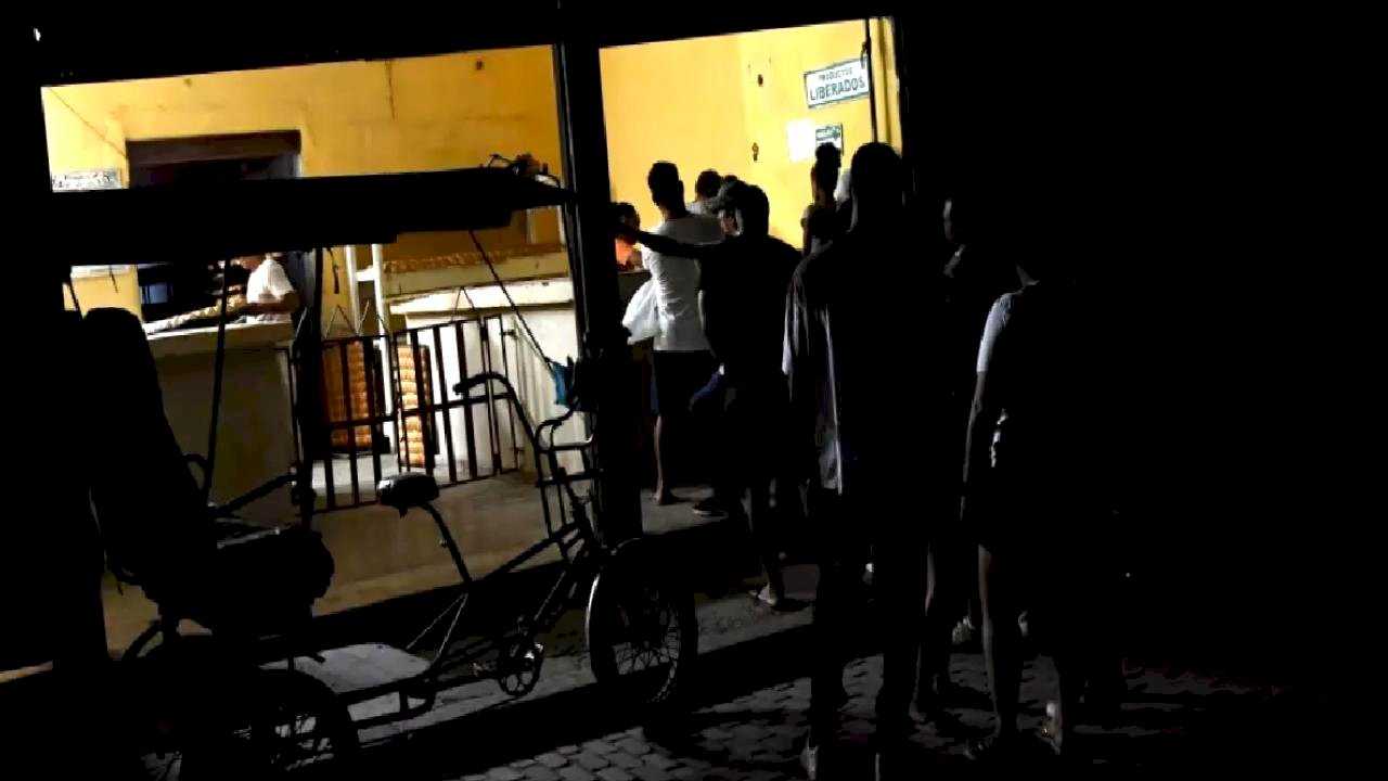 Küba'da Elektrik Kesintisi