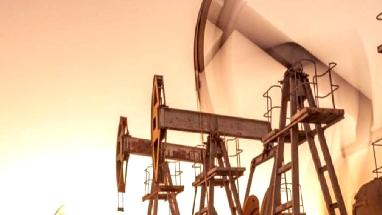 Küresel enerji piyasaları savaş nedeniyle dalgalı seyrini koruyor