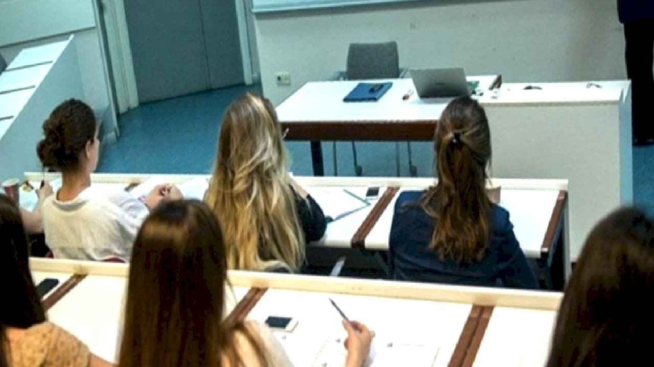 Lisans eğitim süresinde değişiklik masada: 3 yıla düşürülmesi planlanıyor