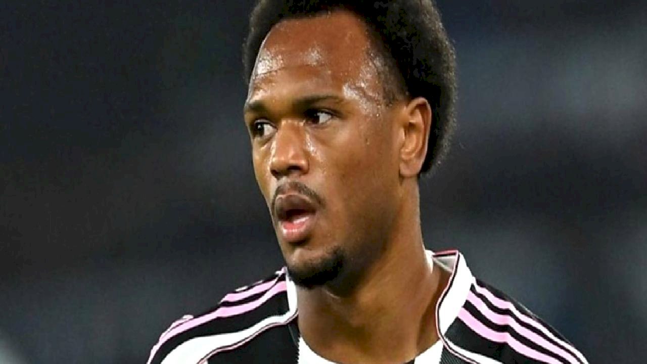 Lois Openda hacamat yaptırdı