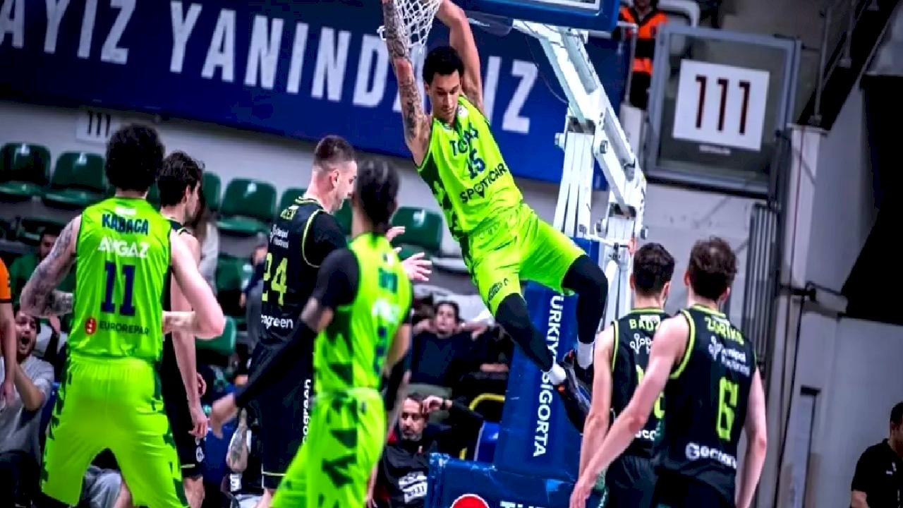 Merkezefendi, TOFAŞ'ı Mağlup Etti